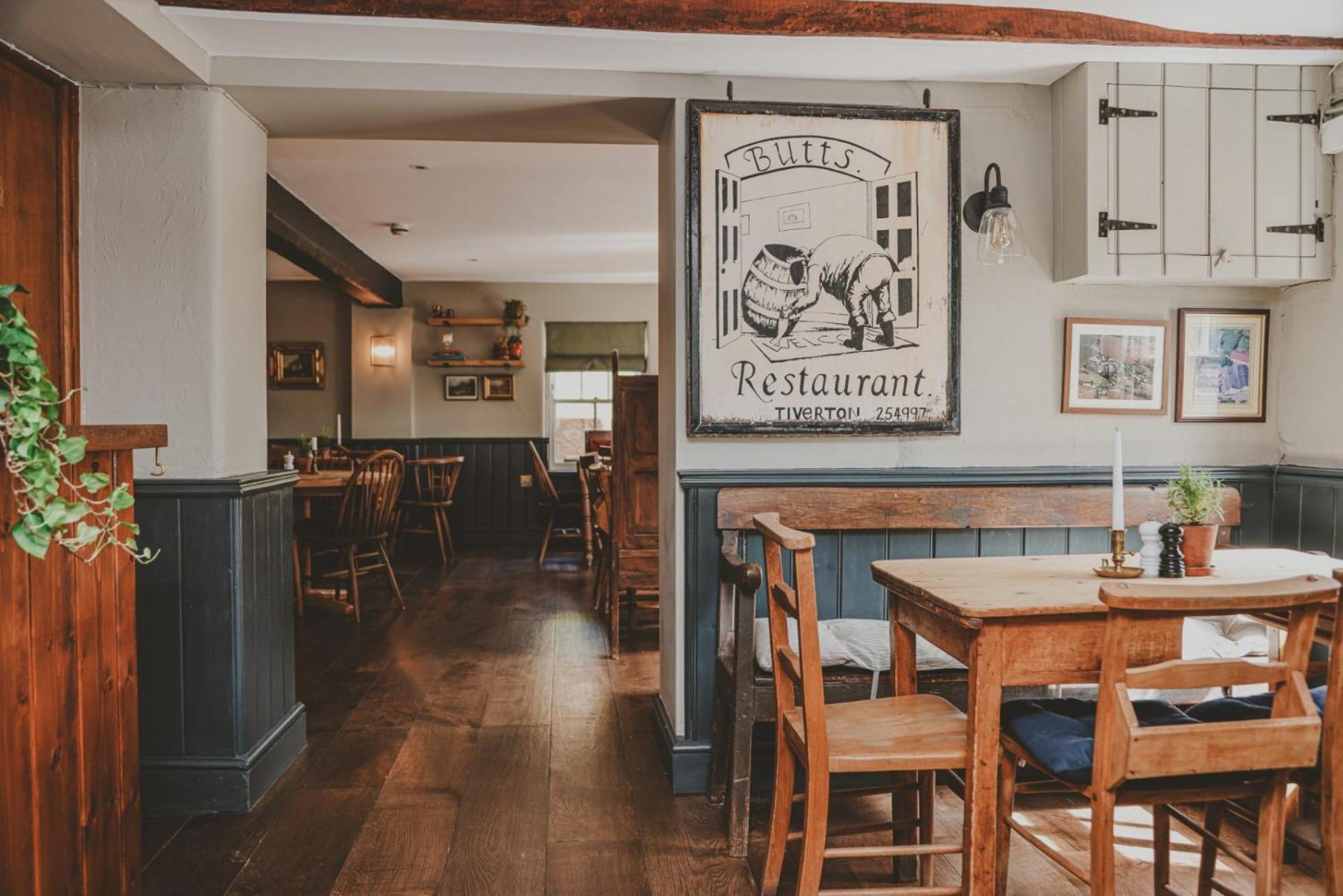The Butterleigh Inn Кълъмптън Екстериор снимка