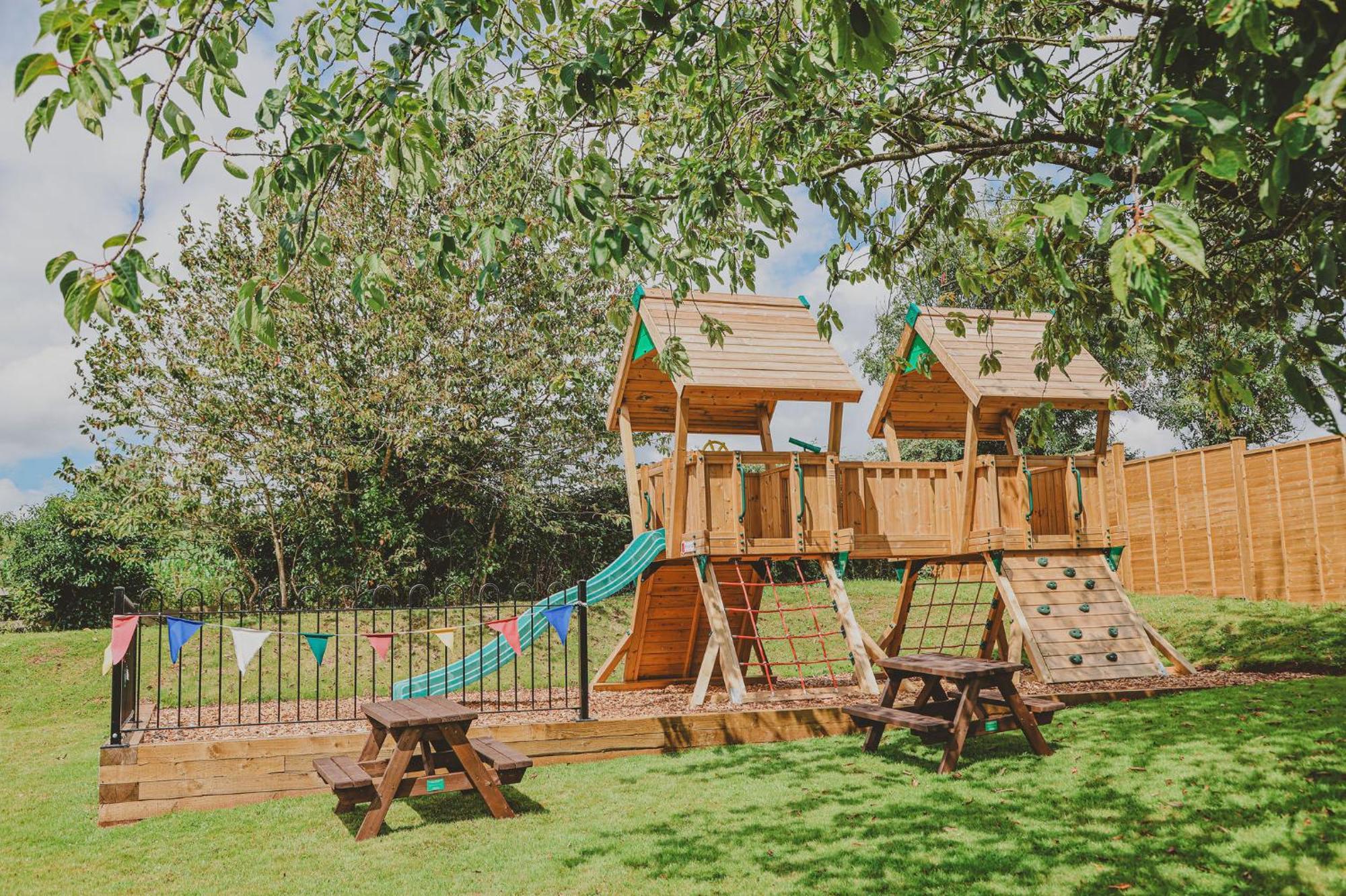 The Butterleigh Inn Кълъмптън Екстериор снимка